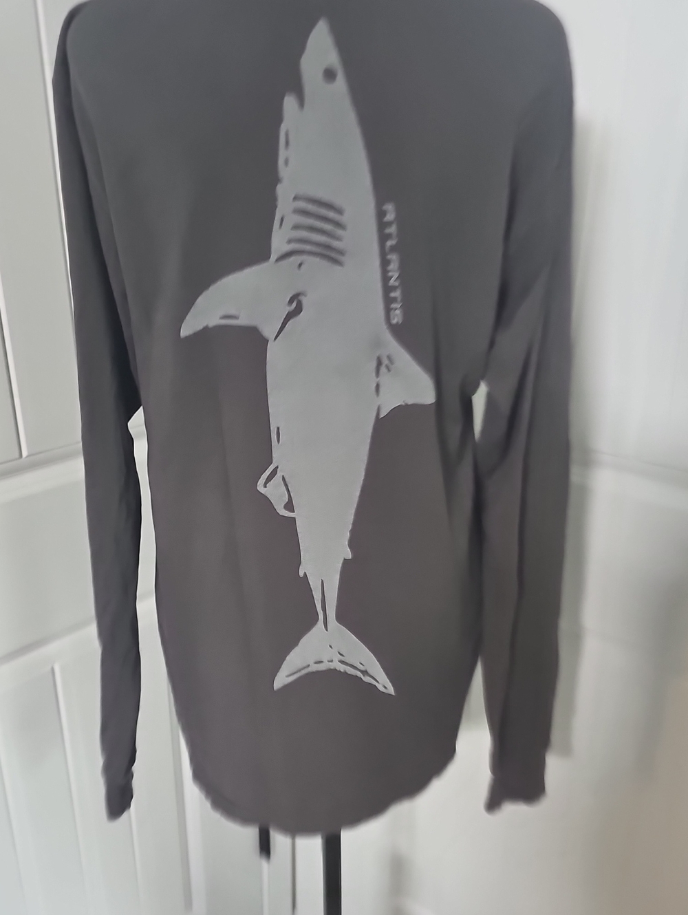 Atlantis Bahamas Dark Gray Long Sleeve Tee with Shark Graphic, Mens Small